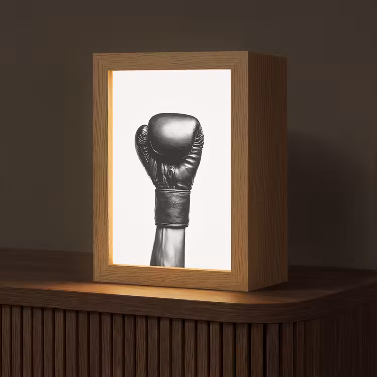 Tischlampe - Boxhandschuh - Schwarz - Hand — 1