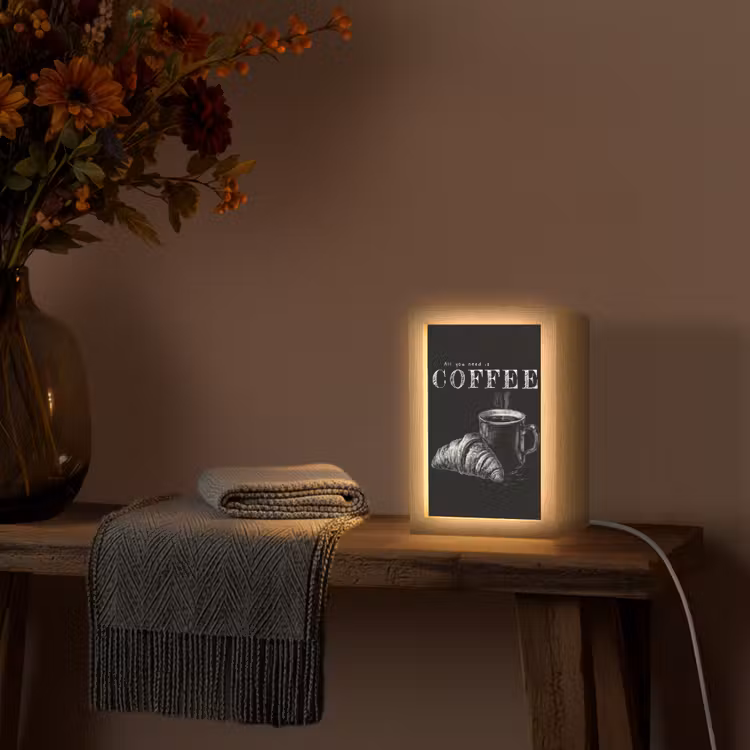 Tischlampe - Kaffee - Croissant - Text — 2